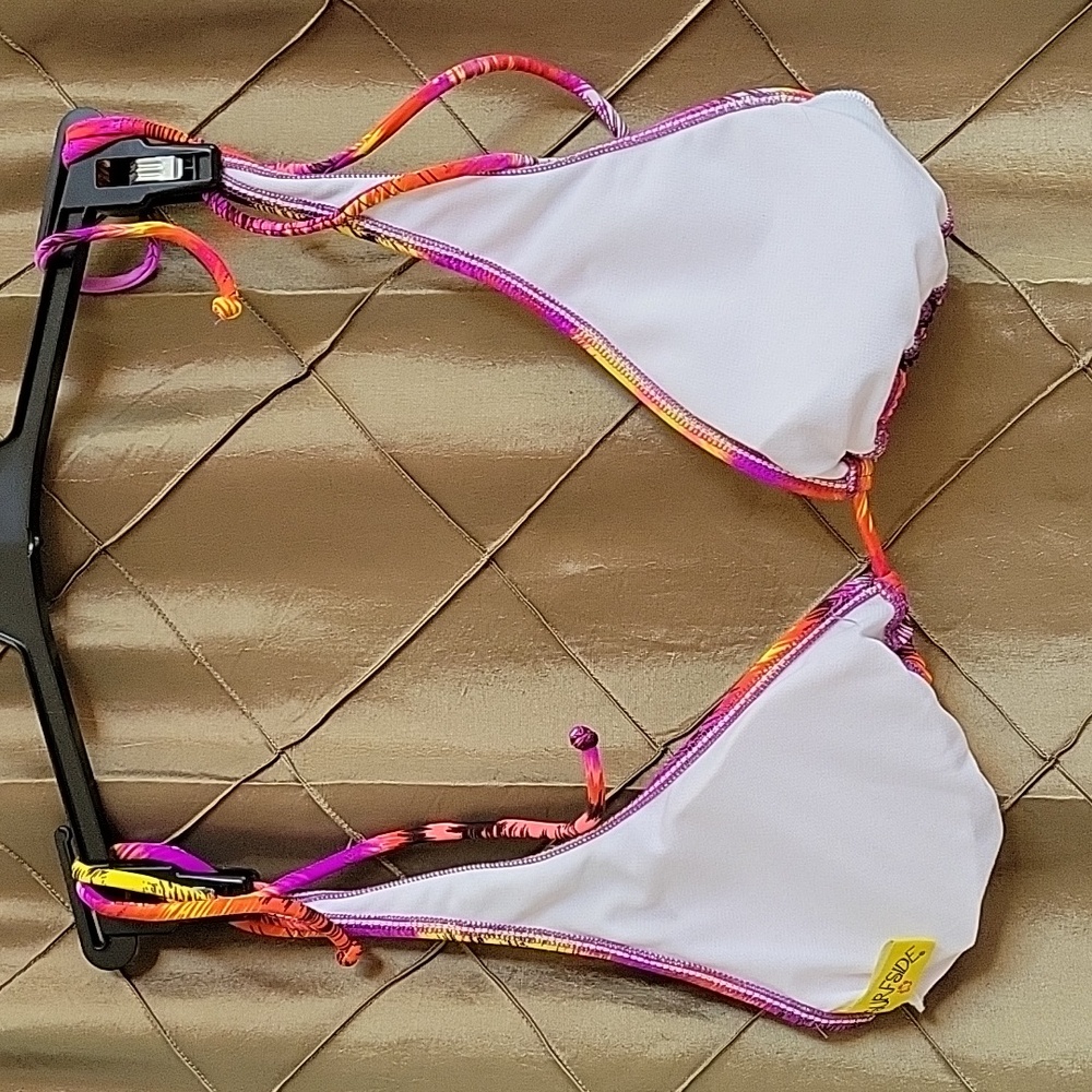 EUC- Buckle Surfside ‘Bright Tie Dye Explosion’ Triangle Bikini - Picture 4 of 7